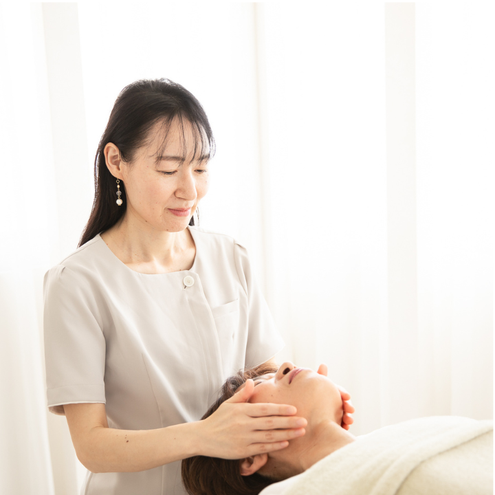 小川佳子